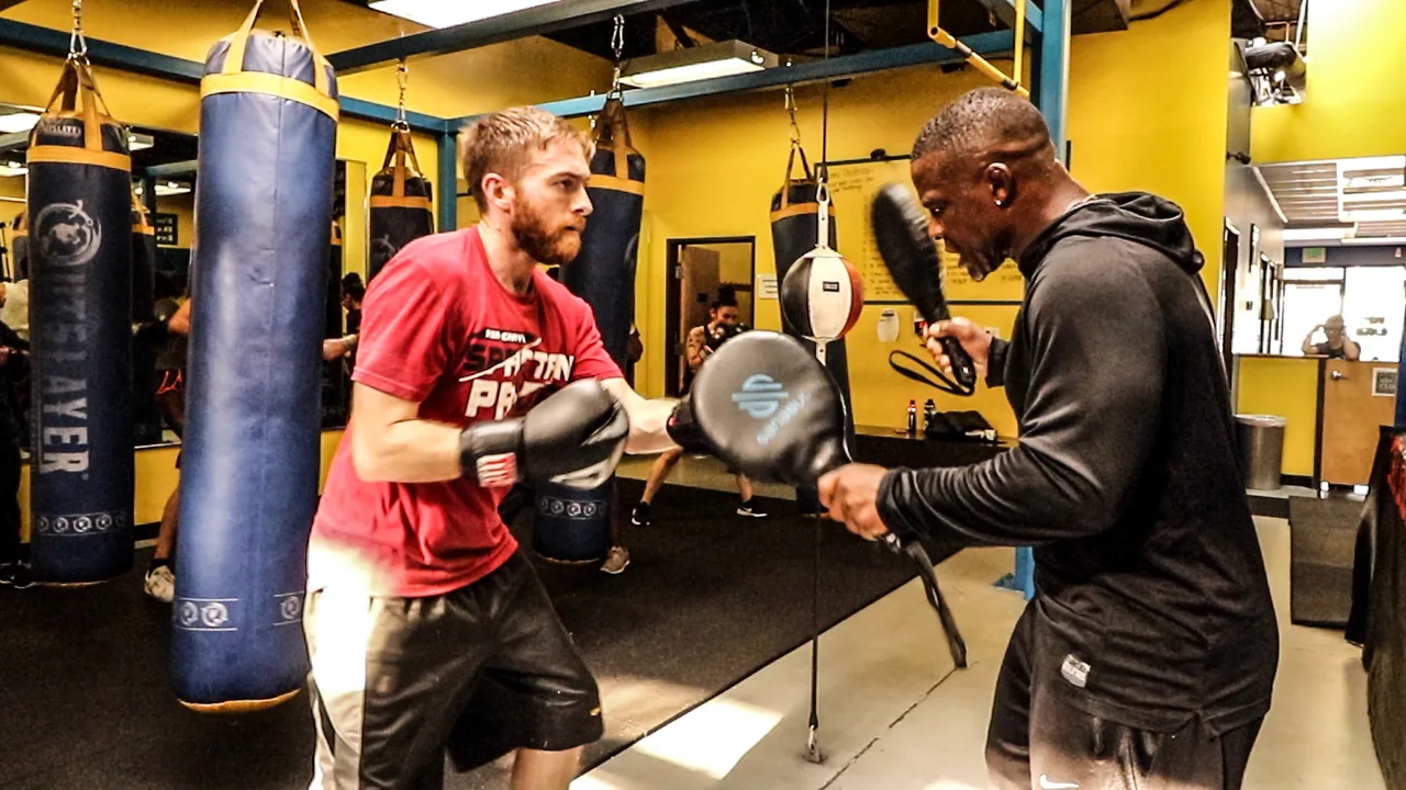 Fight preparation for boxers, plus support training for kickboxers, MMA fighters, and hockey players.